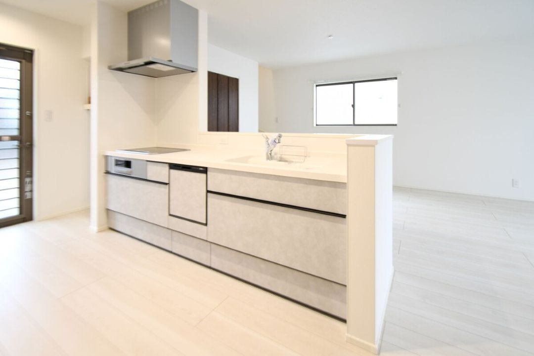 New ZEH House with Solar Option in Tokushima City - Thumbnail 4