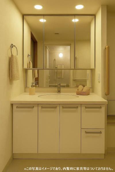 2LDK Apartment in Central Hills Nishi-Yamato, Nara — Image 2, Kamimaki, Nara