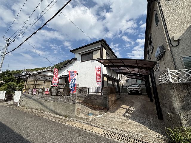 Renovated 4DK House in Kōchi City with Parking - Thumbnail 2