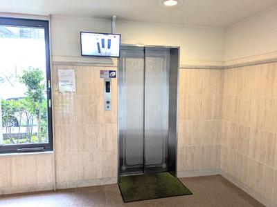 Renovated 3LDK Apartment Near Izumi-Asahikawa Station, Akita — Image 2, Akita, Akita