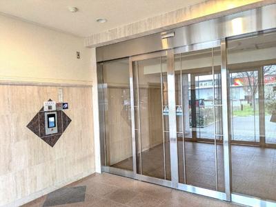 Renovated 3LDK Apartment Near Izumi-Asahikawa Station, Akita — Image 3, Akita, Akita