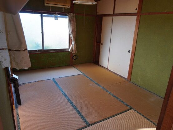 1980 Wooden House for Sale in Unzen City, Nagasaki - Thumbnail 4