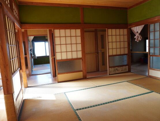 1980 Wooden House for Sale in Unzen City, Nagasaki - Thumbnail 2