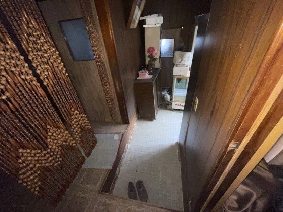 Renovation Project House in Genkai, Saga with Sea Views & Subsidies - Thumbnail 4