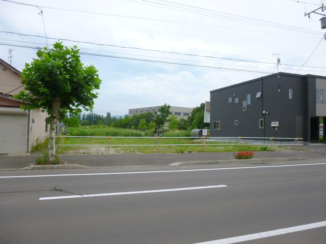 Flat 222 Tsubo Land Plot for Sale in Yoichi, Hokkaido - Thumbnail 2