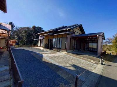 Renovated Single-Story Home in Shimotsuma with Large Land Plot — Image 1, Shimotsuma, Ibaraki