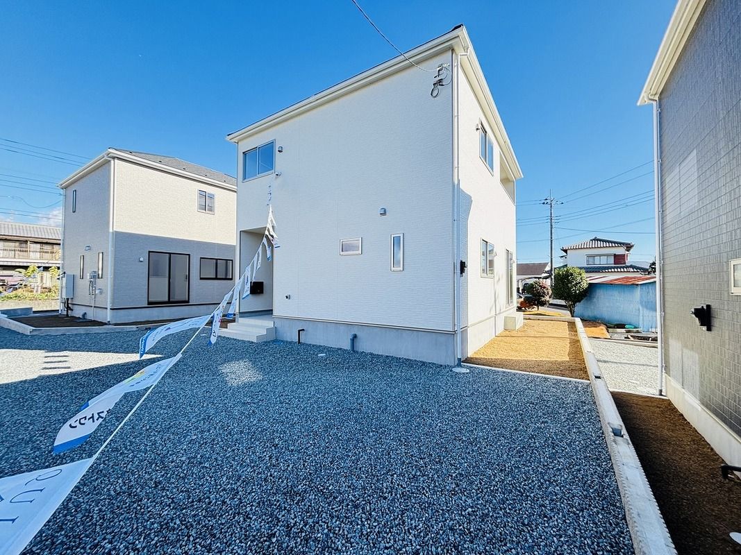 New 4SLDK House in Fuji City, Shizuoka with EV Charging - Thumbnail 3