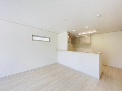Modern 4LDK House in Kumagaya with Parking — Image 4, Kumagaya, Saitama