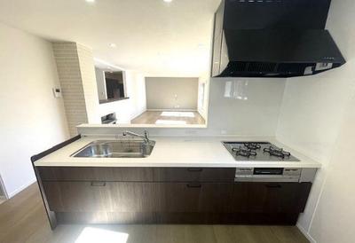 Renovated 3SLDK House with Garden in Chitose — Image 2, Chitose, Hokkaido