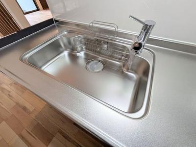 Renovated 4-Bed House in Fukutsu with Ocean Views — Image 3, Fukutsu, Fukuoka