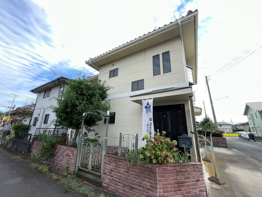3SLDK Corner Lot House for Sale in Tamamura, Gunma - Thumbnail 2