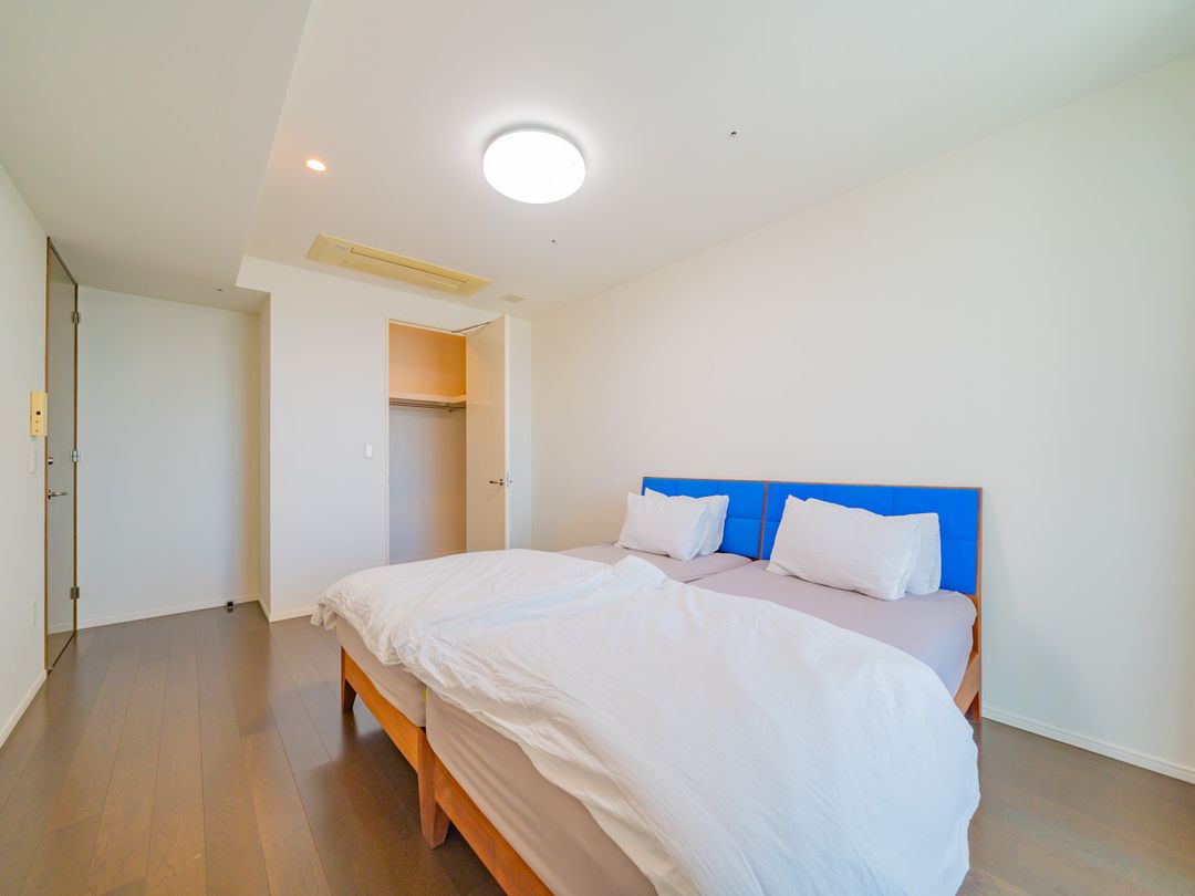 Park Court Akasaka The Tower 40F 2LDK Apartment for Sale - Thumbnail 4