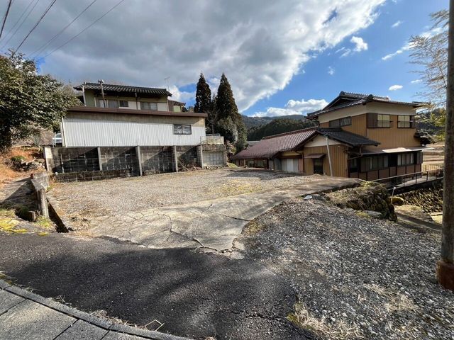 Spacious 9DK Akiya House for Sale in Mizunami, Gifu - Image 1