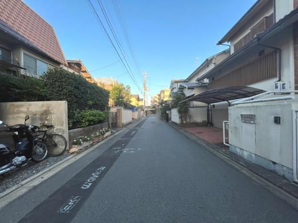 Land for Sale in Kita Ward, Kyoto with Old House - Thumbnail 3