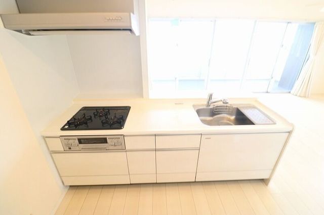 3LDK Apartment for Sale in Urasoe, Okinawa with Ocean View - Image 19