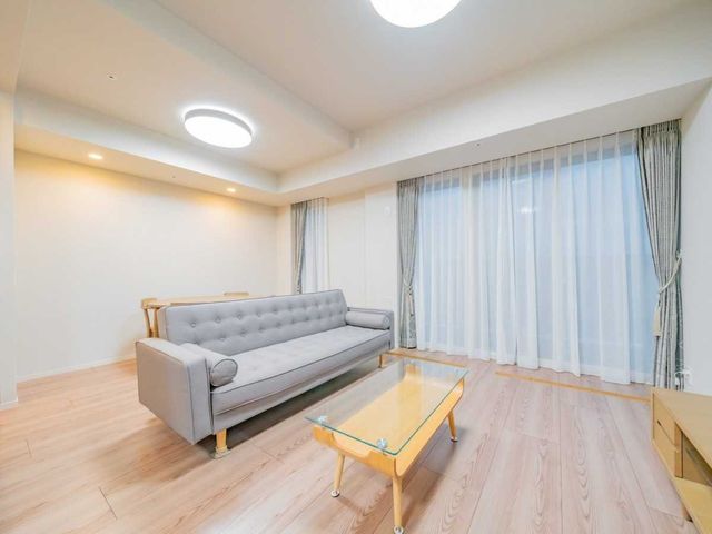 2LDK Apartment for Sale in Koto-ku, Tokyo 90.44m² - Thumbnail 3