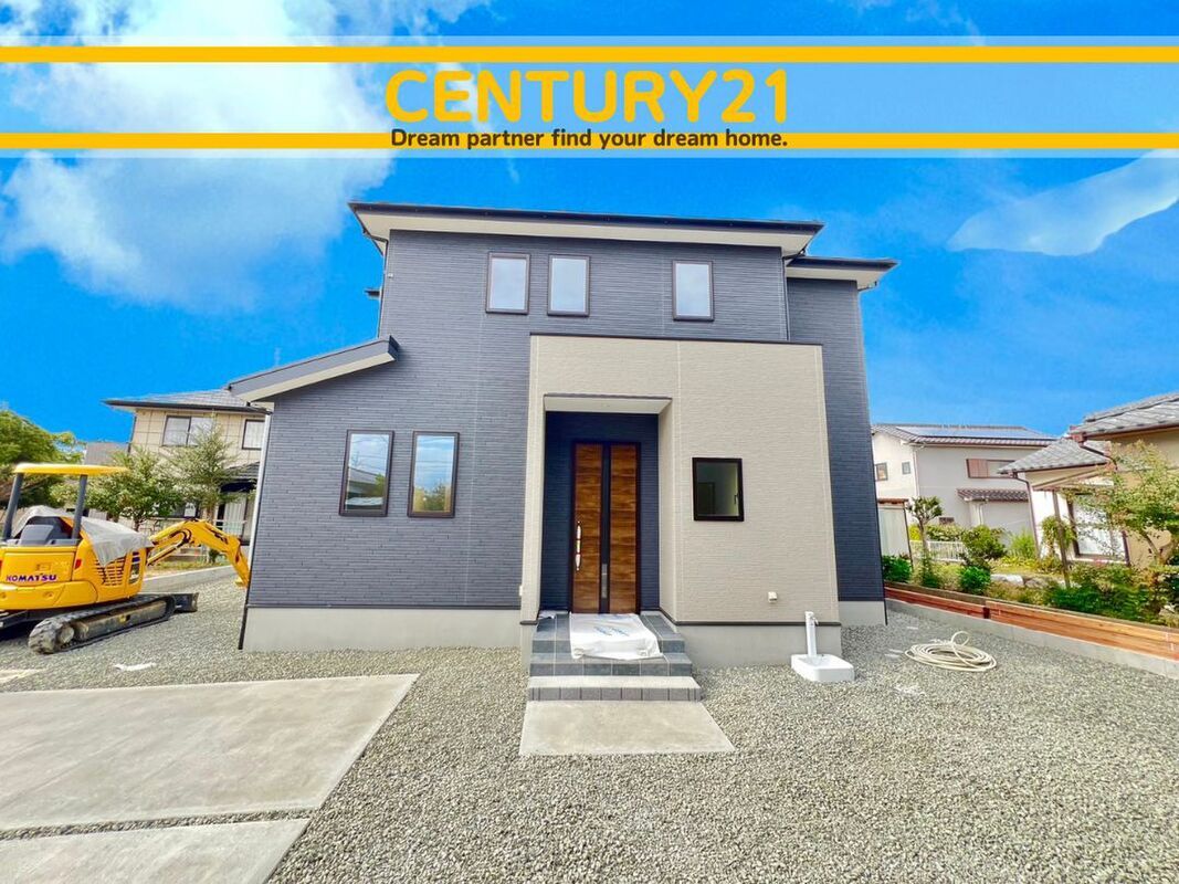 New 4LDK House for Sale in Saga City, Saga Prefecture - Thumbnail 2