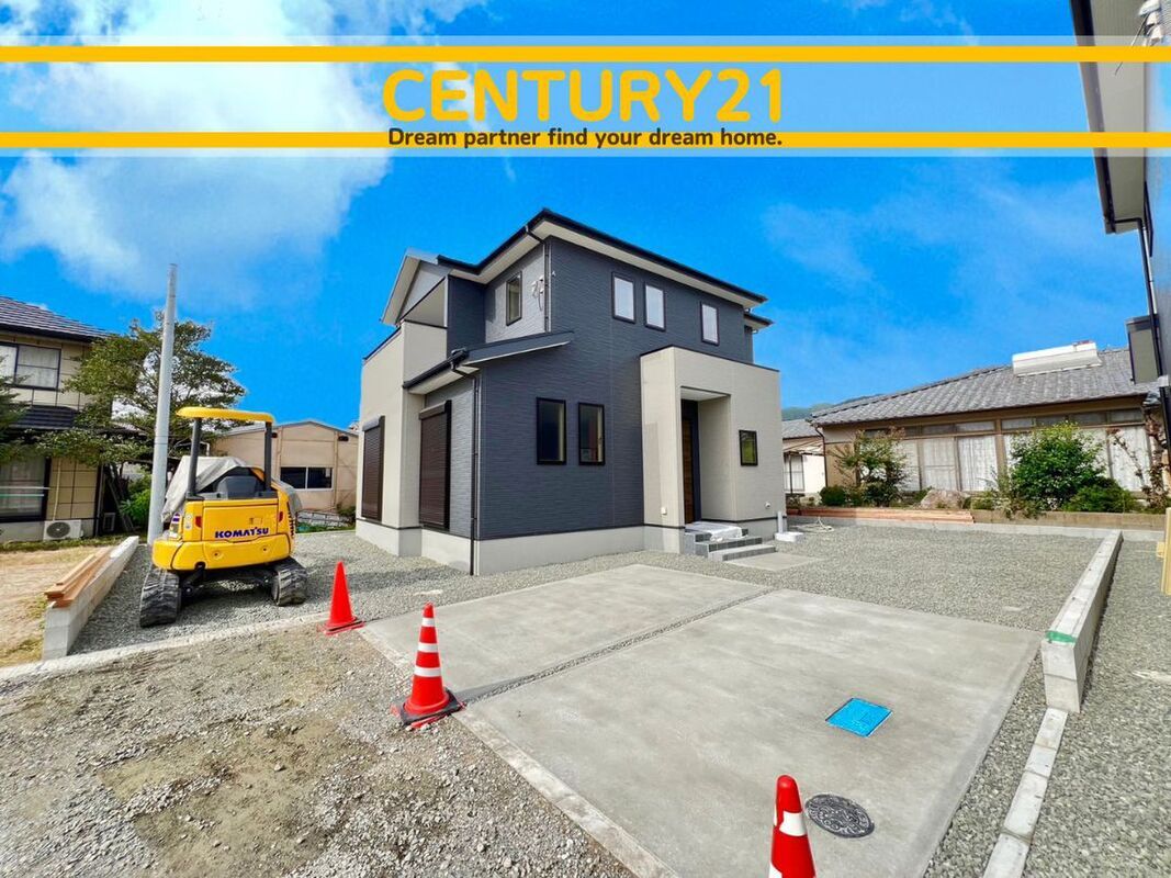 New 4LDK House for Sale in Saga City, Saga Prefecture - Thumbnail 3