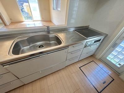 Spacious 4LDK House Near Hamanomiya Station, Kakogawa — Image 2, Kakogawa, Hyogo