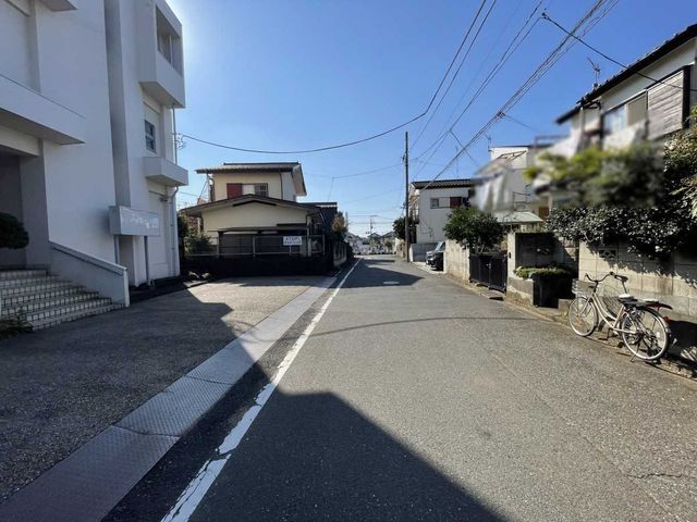 618.2 sqm Land Plot for Sale in Higashikurume, Tokyo - Thumbnail 4