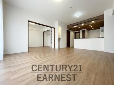 Seabreeze 7F 3LDK Apartment in Chiba Minato Area — Image 1, Mihama, Chiba