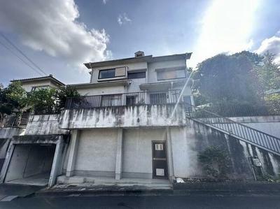 4LDK House in Nara's Kitakatsuragi District - Panoramic Views — Image 1, Oji, Nara