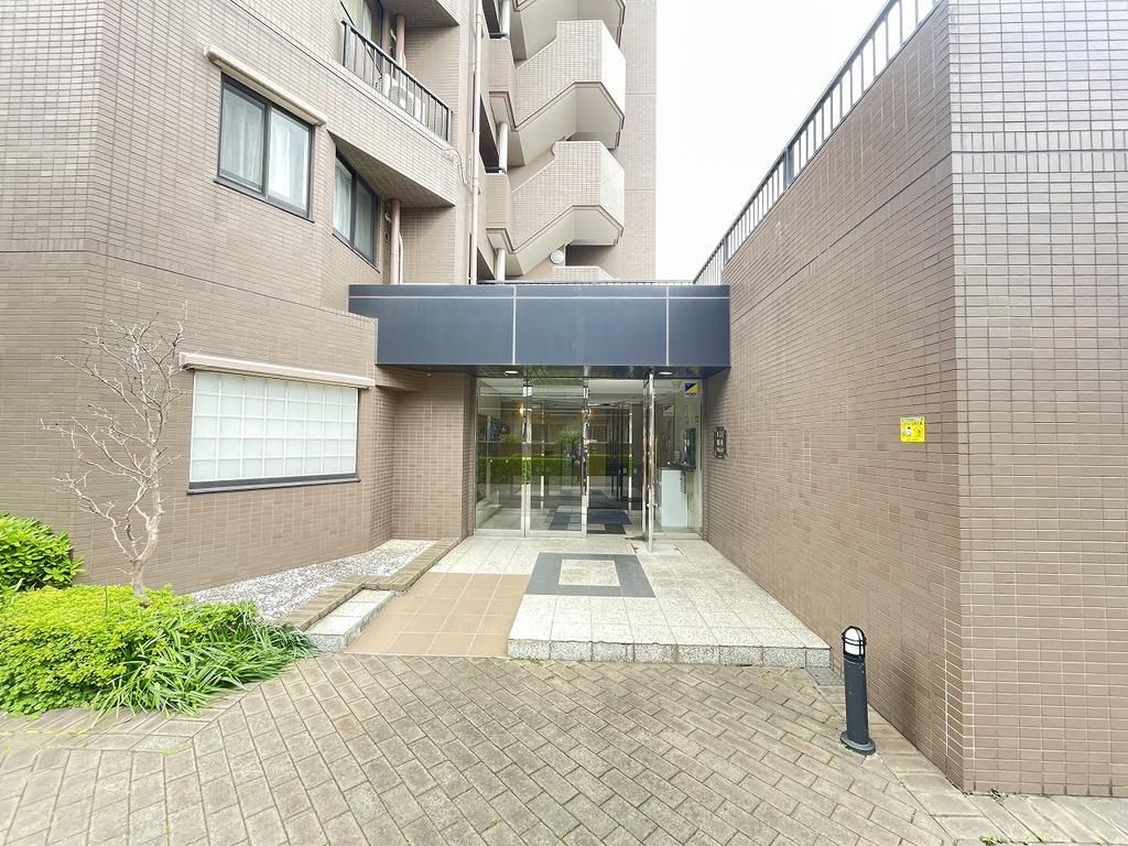 Renovated 2LDK Apartment in Kawaguchi City Near Station - Thumbnail 3