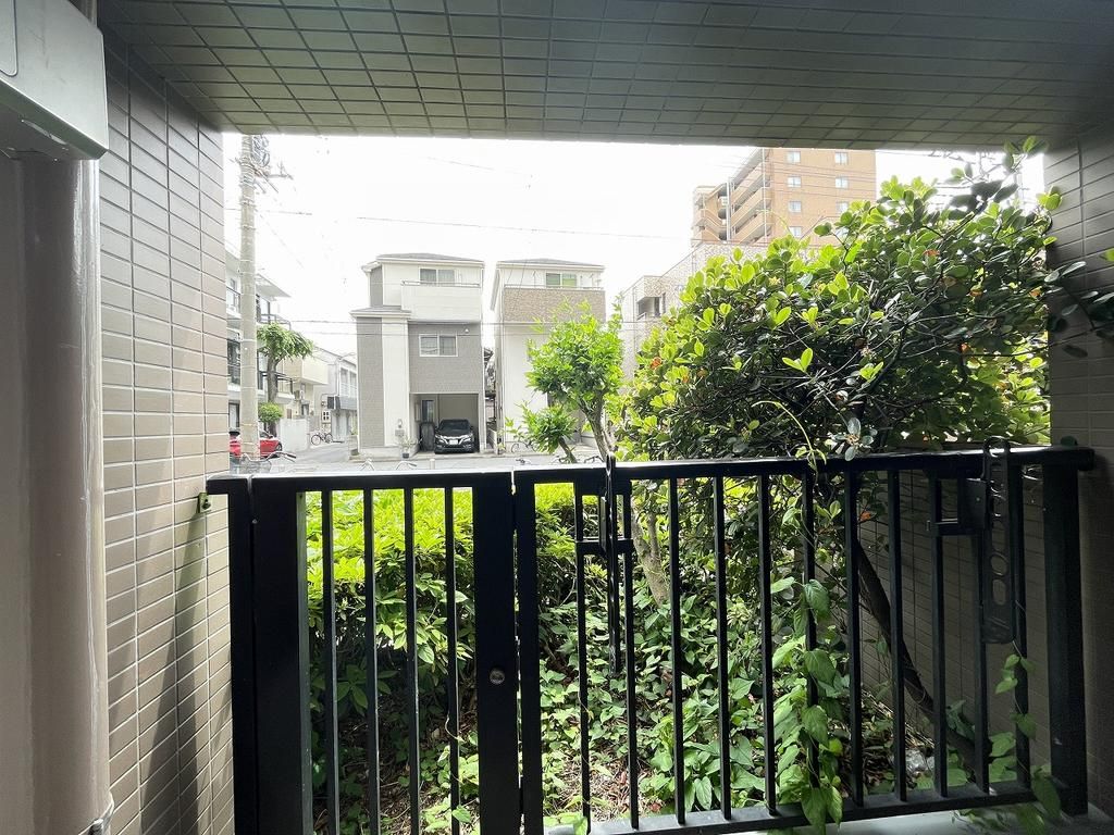Renovated 2LDK Apartment in Kawaguchi City Near Station - Thumbnail 2