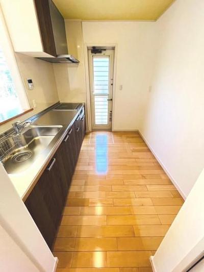 Renovated 4LDK House in Sakura's Yūkari ga Oka — Image 4, Sakura, Chiba