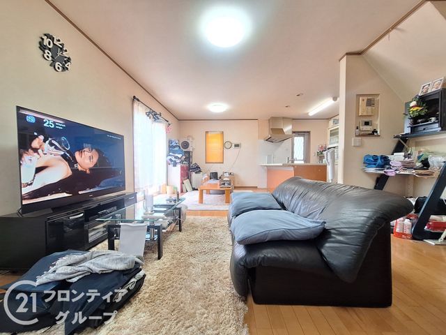 3LDK House for Sale in Nara City with 2 Parking Spaces - Thumbnail 4