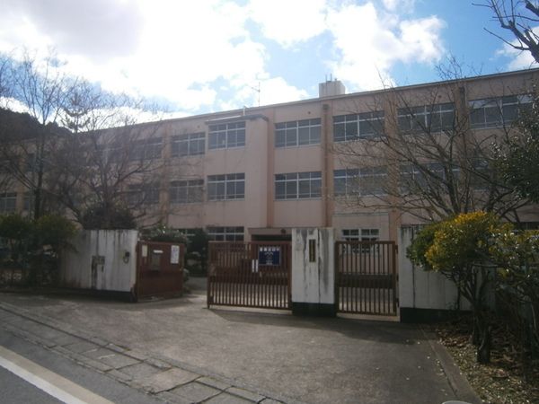 Land for Sale in Daigo Kakinohara-cho, Fushimi Ward, Kyoto - Thumbnail 3