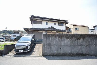7LDK House for Sale in Ino Town, Kochi Prefecture — Image 1, Ino, Kochi