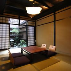 Renovated Machiya Guesthouse in Kyoto - Thumbnail 4