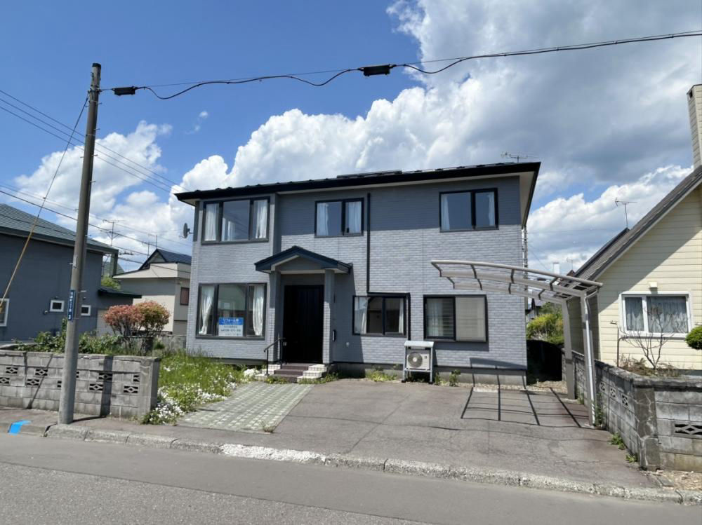 6LDK Two-Generation House Near Aoba Station, Tomakomai - Thumbnail 2