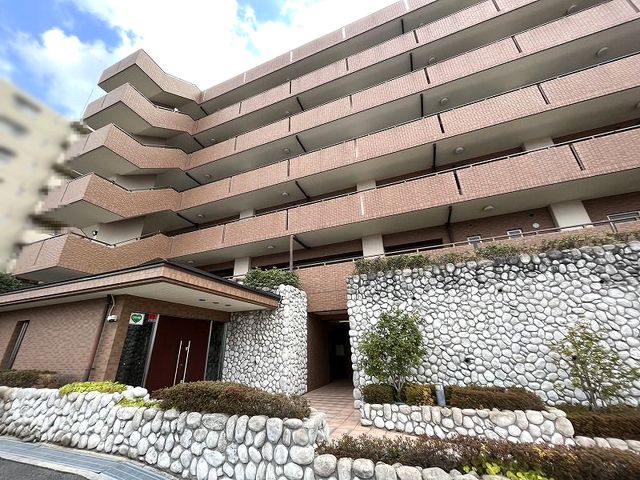 3LDK Apartment for Sale in Minoh City, Osaka - Thumbnail 4