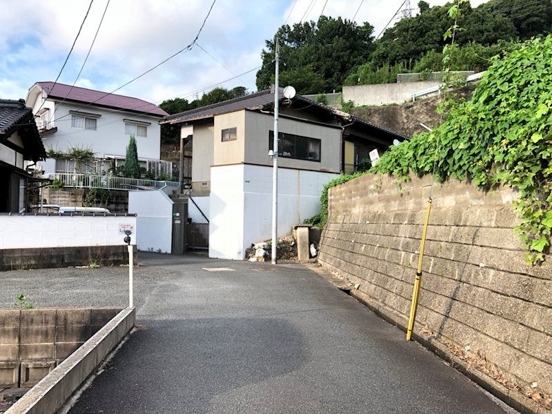 634 sqm Terraced Land for Sale in Moji Ward, Kitakyushu - Image 1