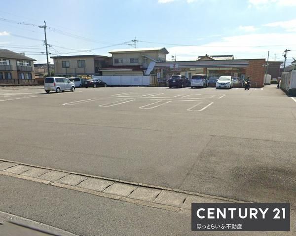 4DK Wooden House for Sale in Nakamachi, Miyakonojo - Thumbnail 2