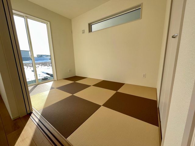 New 4LDK ZEH House in Kahoku Town, Yamagata - Thumbnail 3