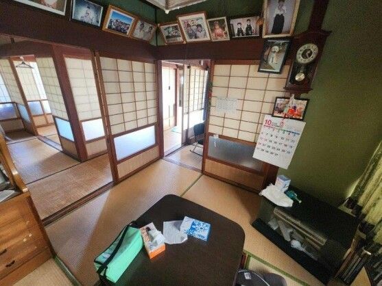 1970 5DK House for Sale in Seiyo, Ehime - 2 Million Yen - Thumbnail 4