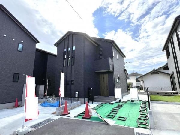 New 4LDK House in Hadano with Parking & Agent Fee Discount - Thumbnail 2