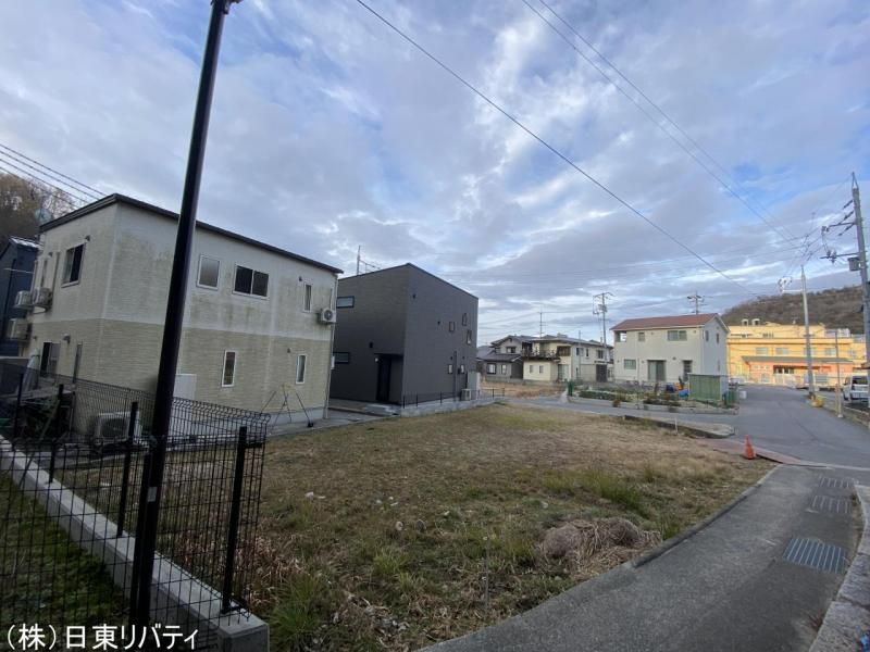224 sqm Corner Land Plot for Sale in Sakacho, Hiroshima - Thumbnail 3