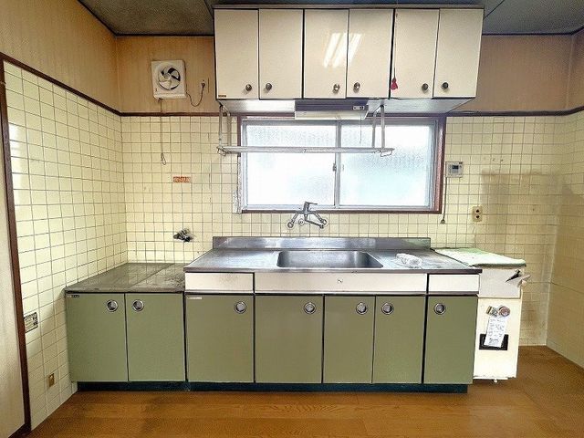 4LDK House for Sale in Nagasaka, Kani City, Gifu - Thumbnail 4