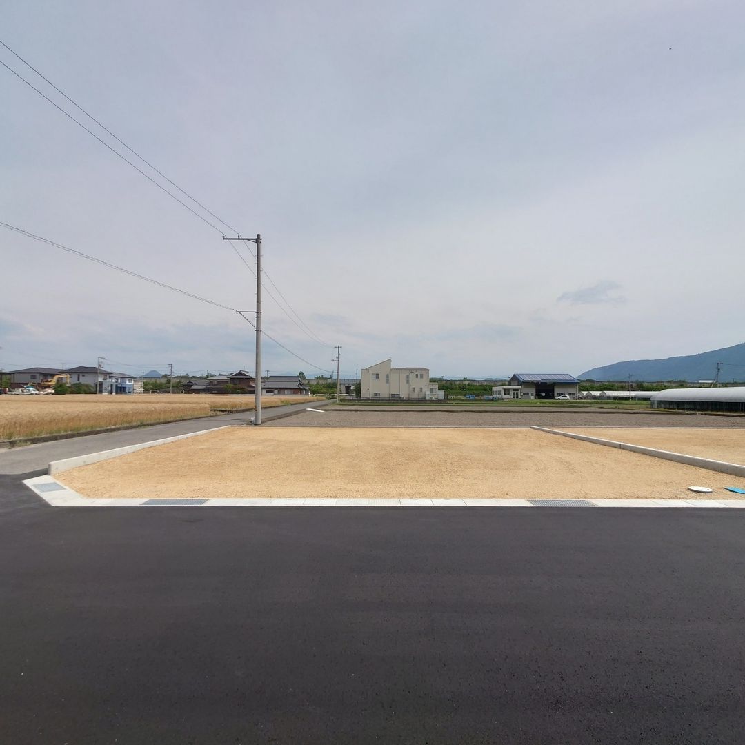 Vacant Land for Sale in Zentsuji City, Kagawa - 199.62 sqm Plot - Thumbnail 3