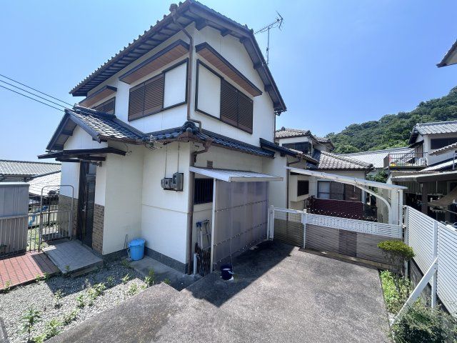 3DK House for Sale in Naokawa, Wakayama City - Thumbnail 2