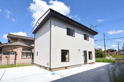 Tsubame City Suidocho 4-chome B Building | Tsubame City, JR Yahiko Line Tsubame Station 35 minutes walk from used detached house (Property number: 0112734-0003383) — Image 1, Tsubame, Niigata