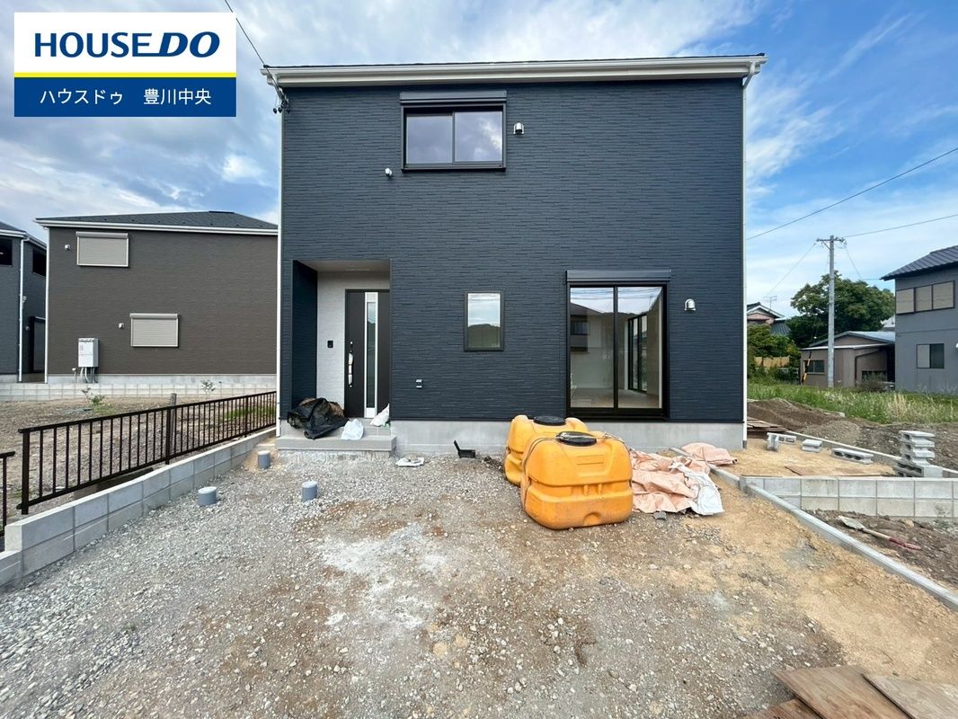 New 4LDK House for Sale in Toyokawa, Aichi - 96.38m2 - Thumbnail 2