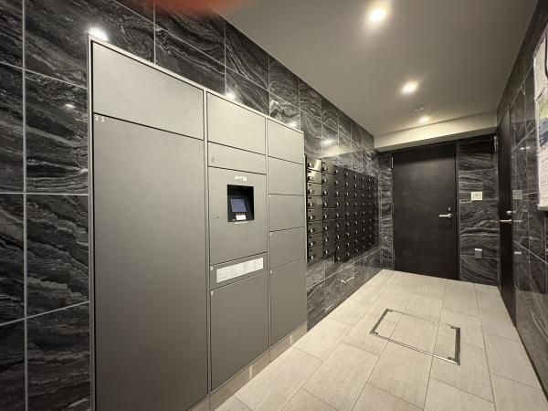 2LDK Apartment for Sale Near Tsuchiura Station, Ibaraki - Thumbnail 2