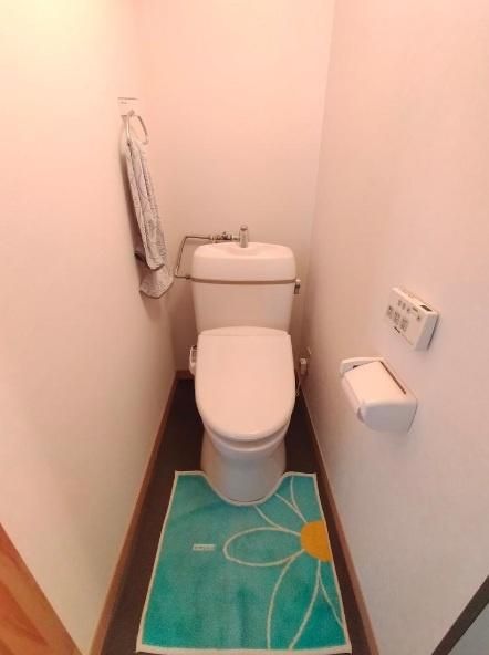 Wakayama Sentoporia 3LDK Condo | 2024 Renovation | Near Station - Image 1