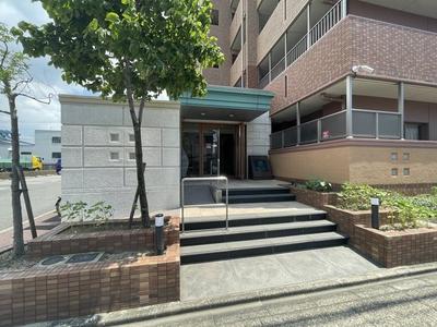 Lofty Seifune 3LDK Apartment for Sale in Nagoya — Image 5, Nakagawa, Aichi