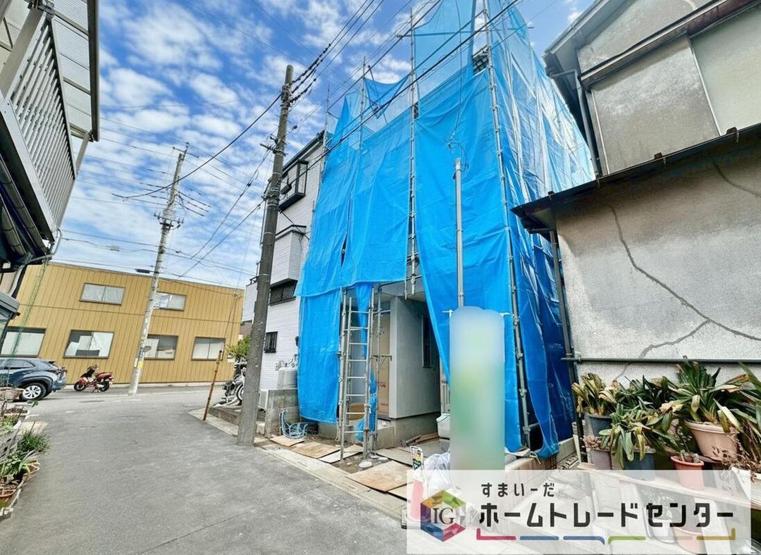 New 3LDK House in Kawaguchi, Saitama with Built-in Garage - Thumbnail 3